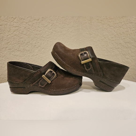 Dansko Brown Leather Clogs - Picture 6 of 7